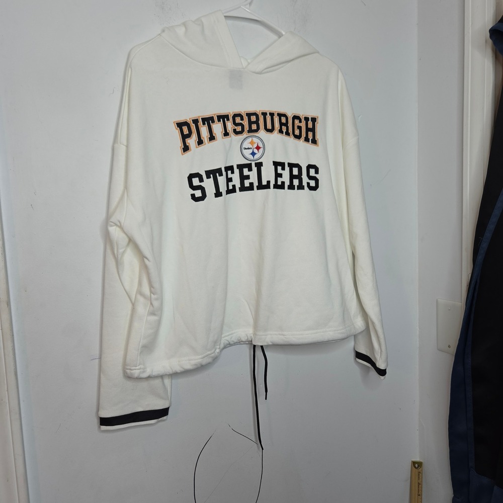 NFL Team Apparel Pittsburgh Steelers White Cropped Hoodie Womens Large